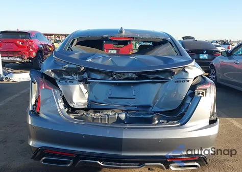 2020 Cadillac Ct5 Sport z USA, uszkodzony, nr VIN 1G6DP5RK2L0120811